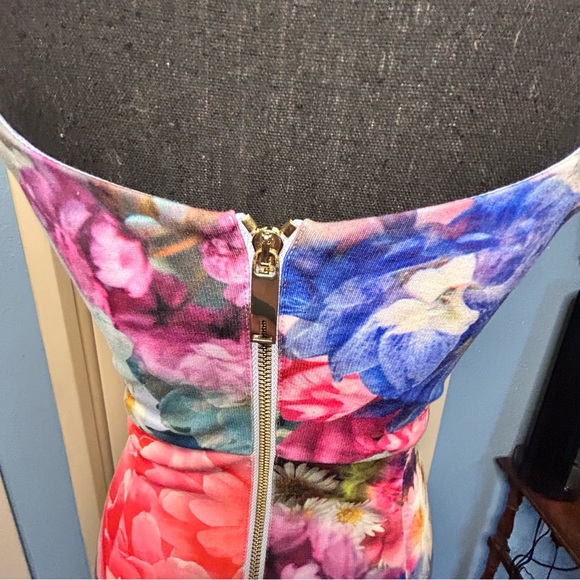 Ted Baker London straps floral print size 1 satin feel zipper back knee length - Picture 7 of 14